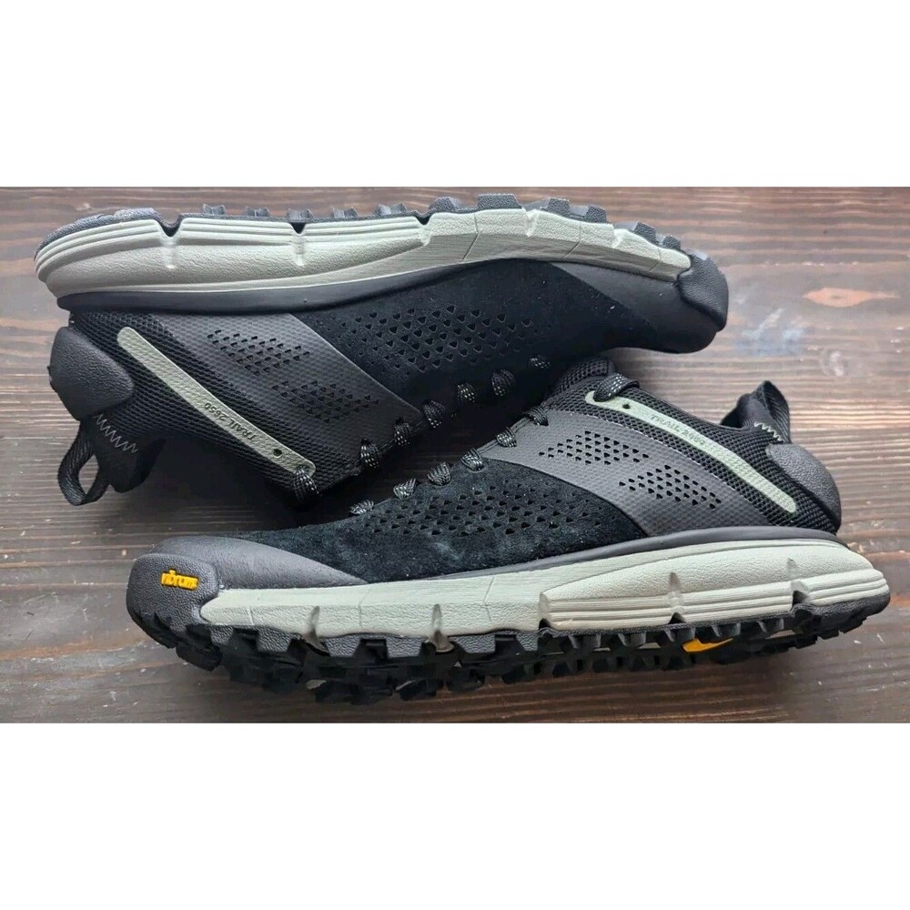 Danner Trail 2650 3" Mens Size 7 Black Nubuck Trail Hiking Shoes Worn Once!